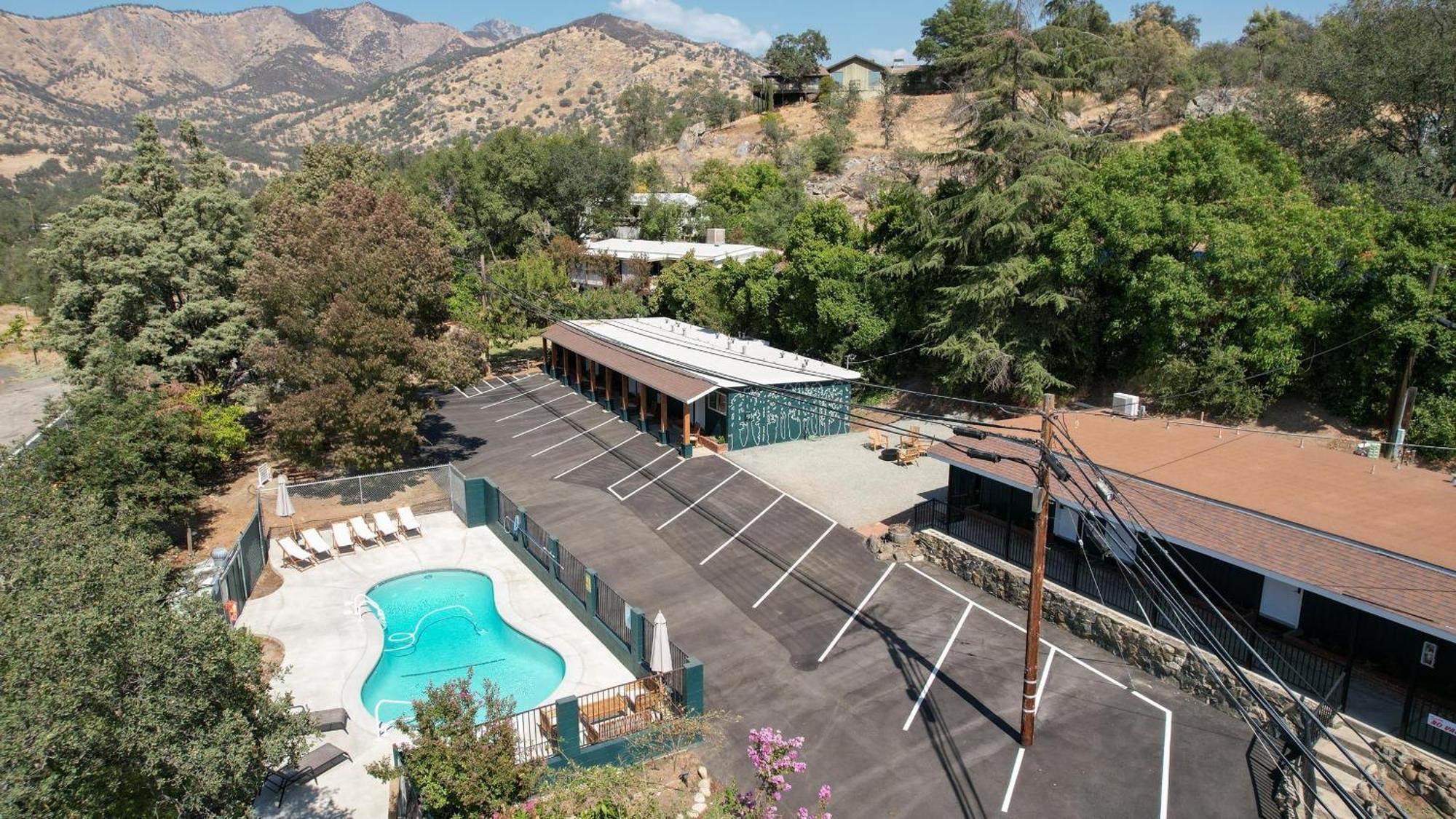 The Tokopah Sequoia Motel Rm 1 Трі-Риверс Екстер'єр фото
